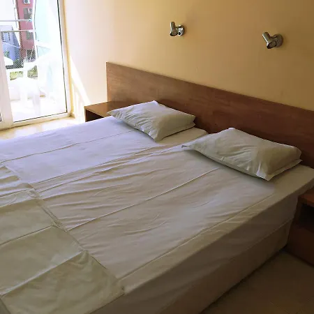 тwo-bedroom In Sun Village Eh Sunny Beach