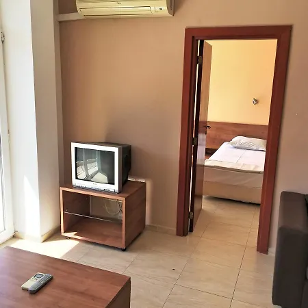 тwo-bedroom In Sun Village Eh *