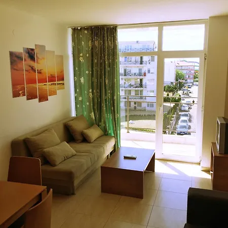 тwo-bedroom In Sun Village Eh *