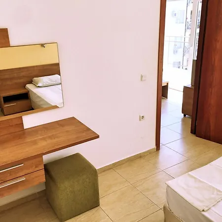 тwo-bedroom In Sun Village Eh Lejlighed